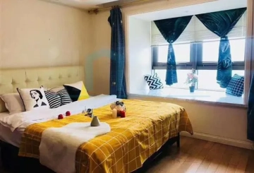 Rm 2501 No 17 Central Garden(6)