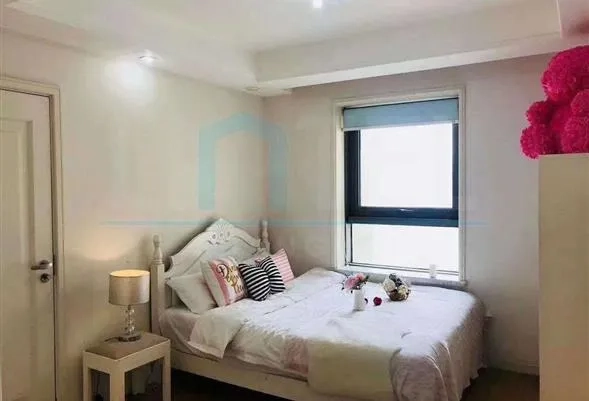 Rm 2501 No 17 Central Garden(7)