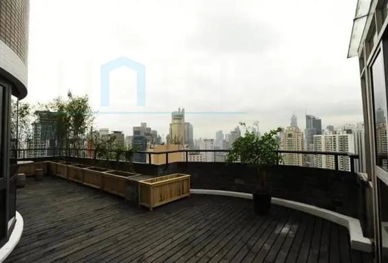 Rm 2501 No 3 East Huaihai Apartment(3)