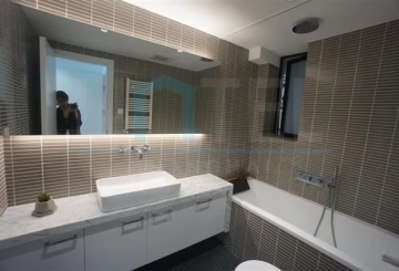 Rm 2502 No 4 Eight Park Avenue(11)