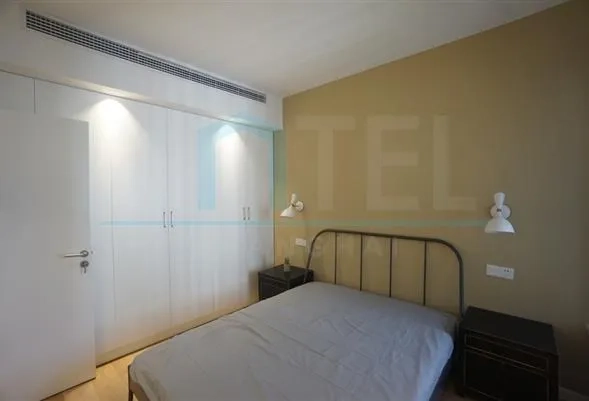 Rm 2502 No 4 Eight Park Avenue(13)
