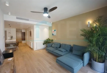 Rm 2502 No 4 Eight Park Avenue(2)
