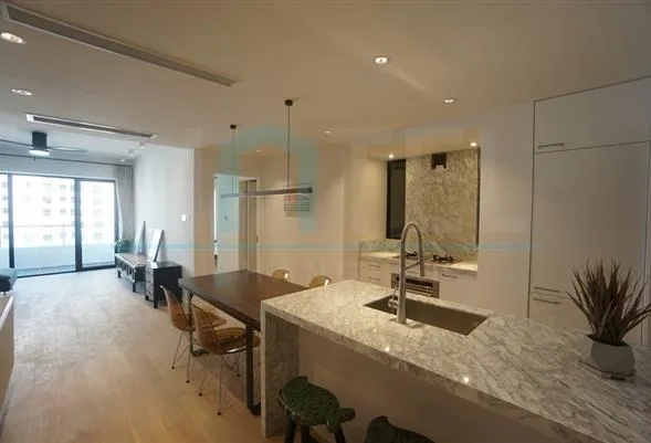 Rm 2502 No 4 Eight Park Avenue(8)