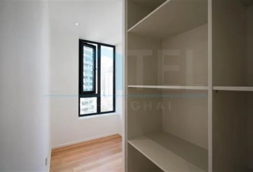 Rm 2506 No 10 Century Metropolis(11)