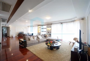 Rm 2508 No 3 Central Residence I