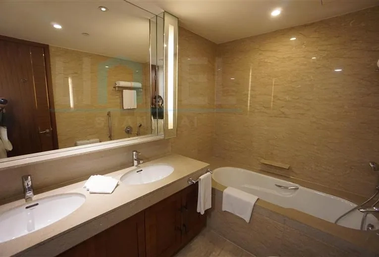 Rm 2582 Kerry Parkside(8)