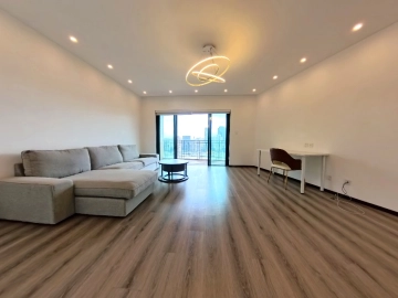 Rm 25B No 21 Yanlord Garden I & II