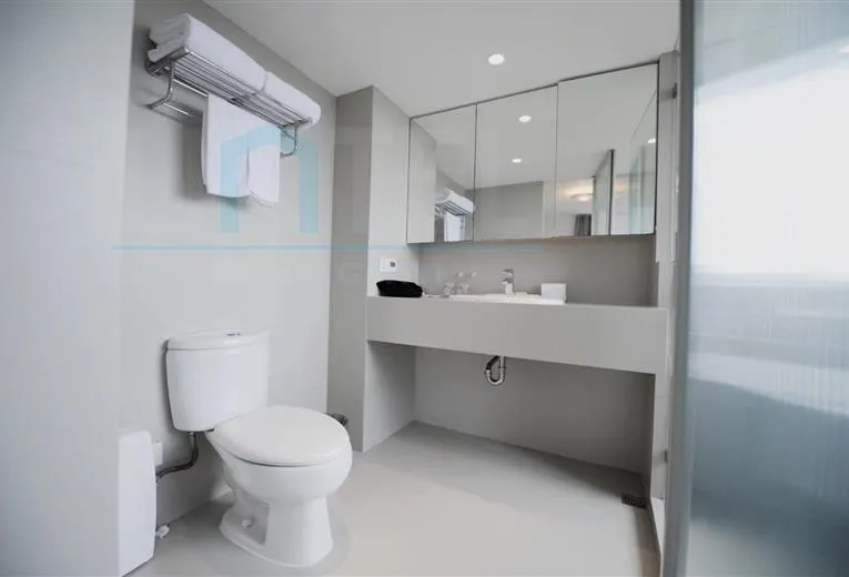 Rm 25E No 3 Ambassy Court(13)