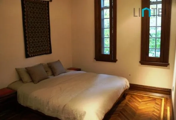 Rm 26 No 731 Huashan Road(6)