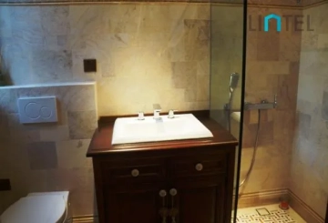 Rm 26 No 731 Huashan Road(10)