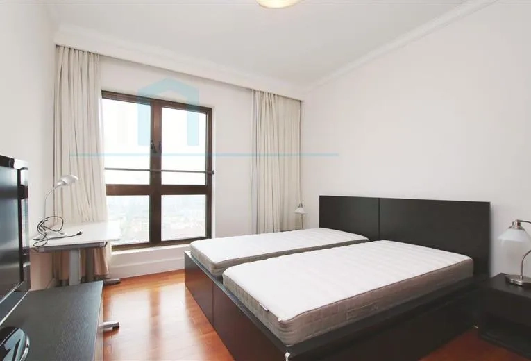 Rm 2601 No 8 Lakeville Regency(9)