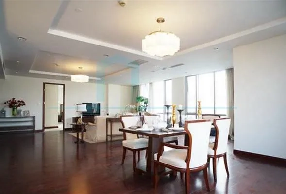 Rm 2601 River House(6)