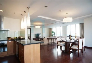 Rm 2601 River House(7)