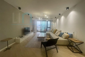 Rm 2603 No 8 Regents Park