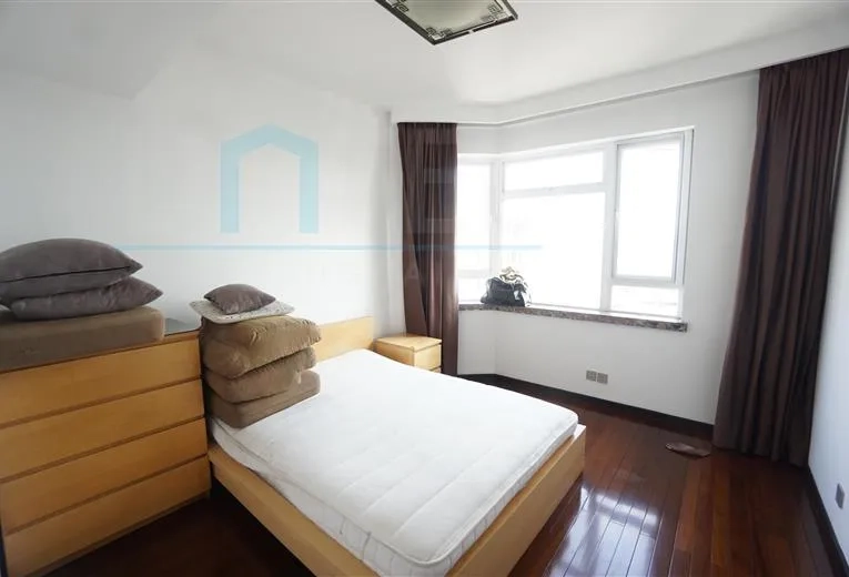 Rm 2608 No 3 Central Residence I(14)