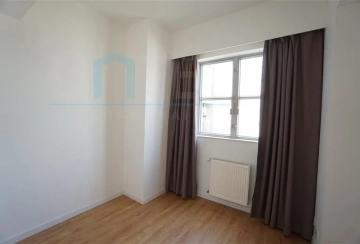 Rm 26A No 1 Chevalier Place(11)
