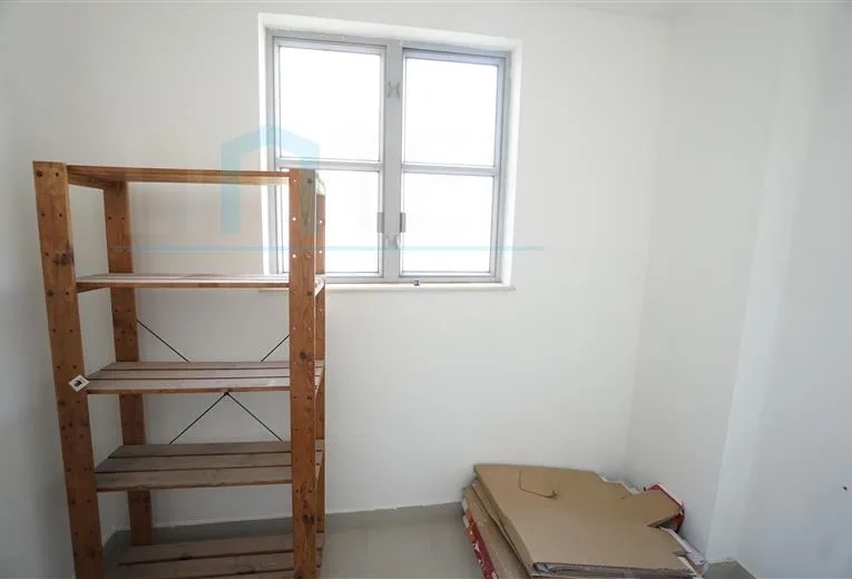 Rm 26A No 1 Chevalier Place(15)