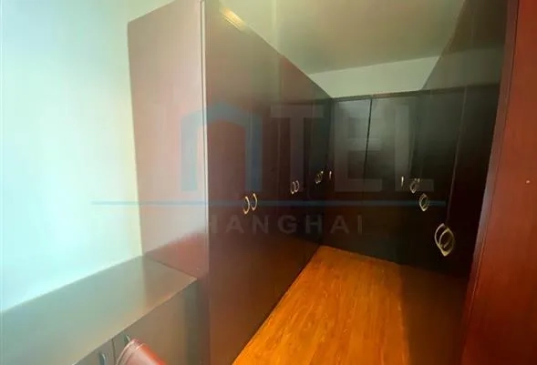 Rm 26B Merry Apartments(7)