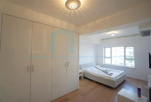 Rm 26D No 3 Ambassy Court(11)