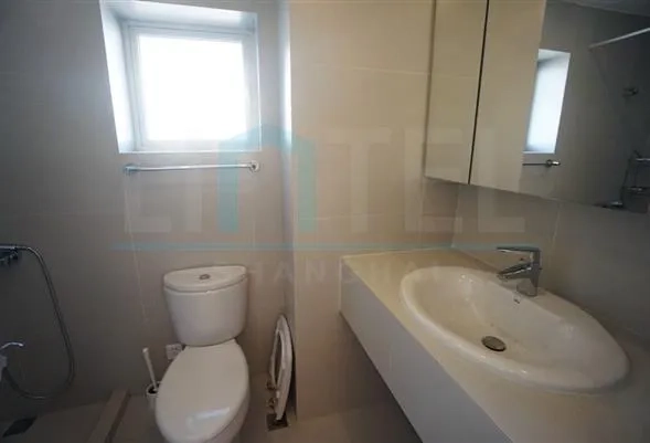 Rm 26D No 3 Ambassy Court(14)