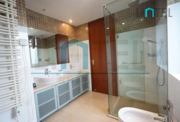 Rm 2701 No 1 Crystal Pavilion(19)