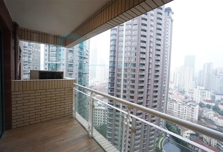 Rm 2701 No C The Courtyards(5)