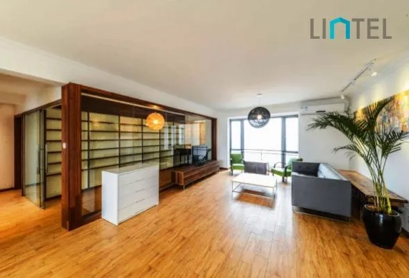 Rm 2702 No 2 The Summit