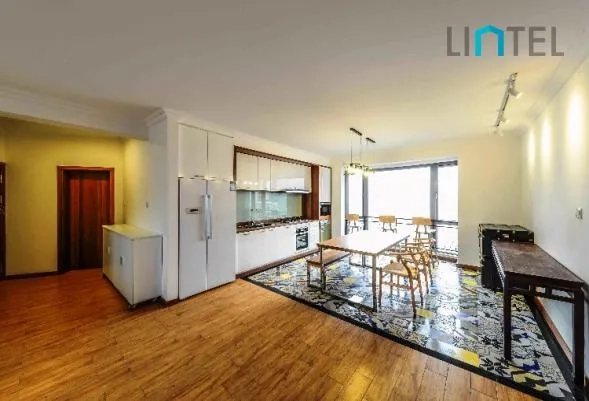 Rm 2702 No 2 The Summit(3)