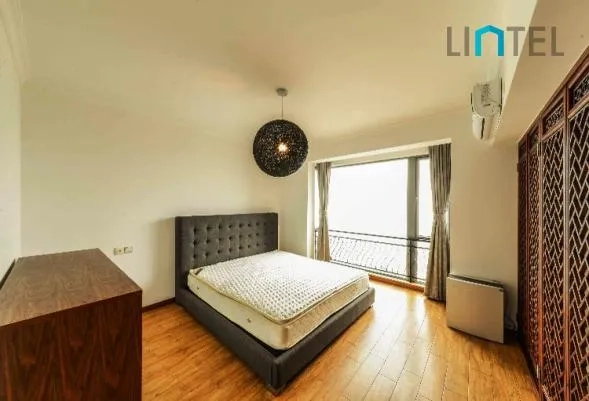 Rm 2702 No 2 The Summit(7)