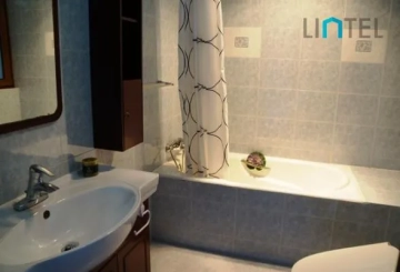 Rm 2702 No 3 Gubei International Plaza(6)