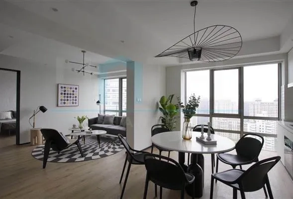 Rm 2702 No 5 Golden Bund Garden