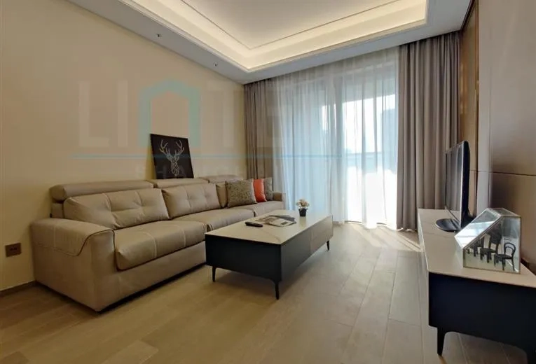 Rm 2703 No 16 Parkview Rainbow City