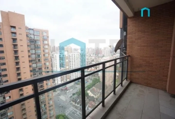 Rm 2703 No 7 The Bund Side(3)