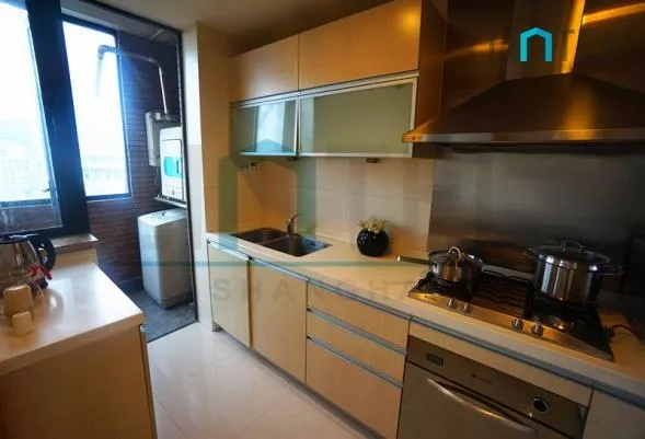 Rm 2703 No 7 The Bund Side(4)