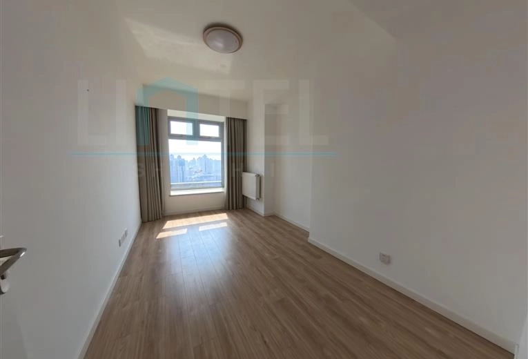 Rm 27A No 3 Chevalier Place(11)