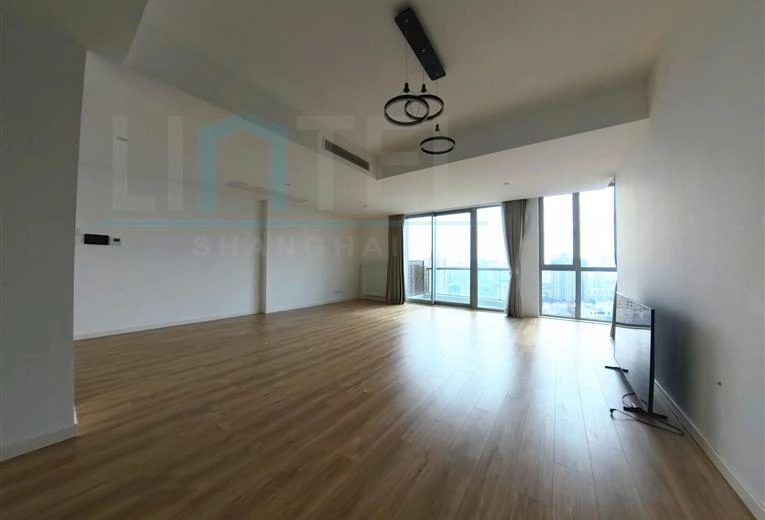 Rm 27A No 3 Chevalier Place(2)