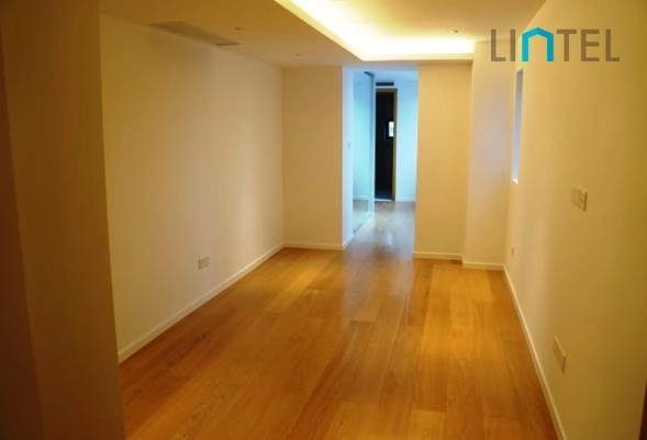 Rm 27B Kingsville(16)