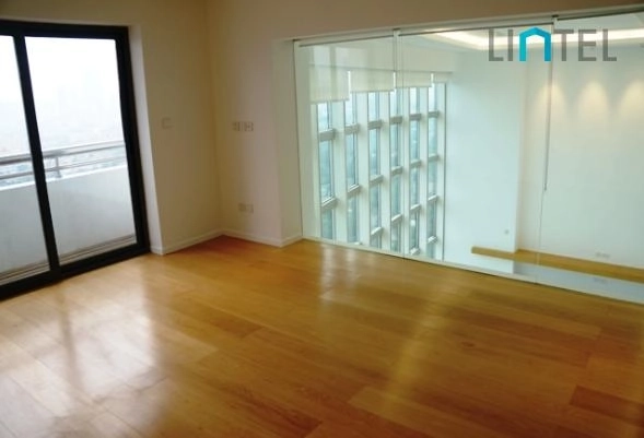 Rm 27B Kingsville(21)