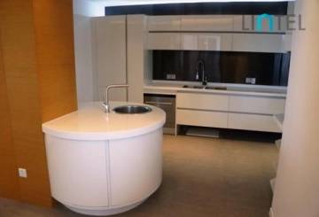 Rm 27B Kingsville(7)