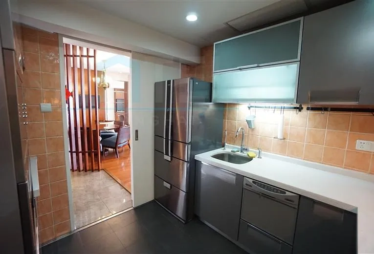 Rm 27B No 2 Palace Court(6)