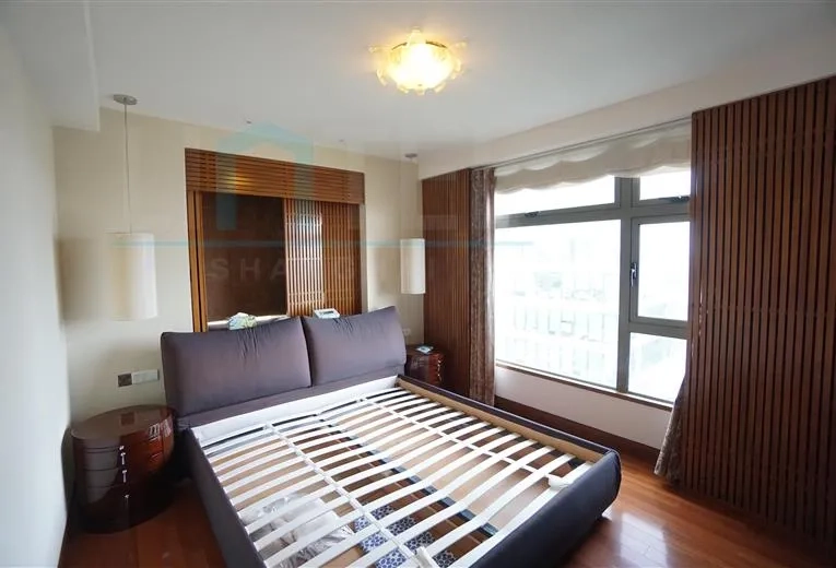 Rm 27B No 2 Palace Court(7)