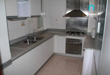 Rm 2801 No 10 Edifice(4)
