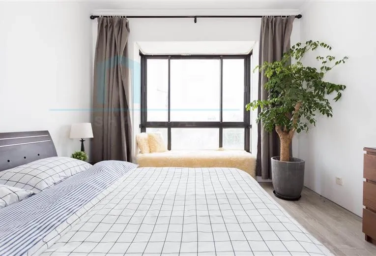 Rm 2801 No 3 Huang Pu Zhong Xin City(5)