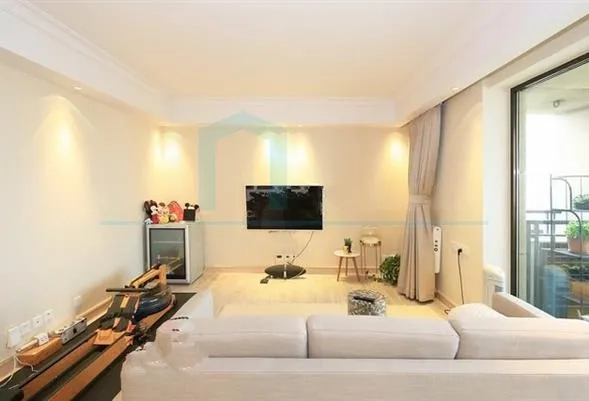 Rm 2802 No 12 Lakeville Regency(2)