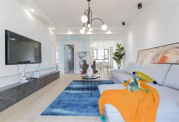 Rm 2803 No 12 First Block Avenue(2)