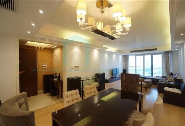 Rm 2807 No 2 Central Residence I(3)