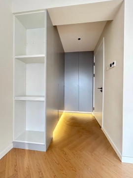 Rm 28A No 5 One Park Avenue(7)