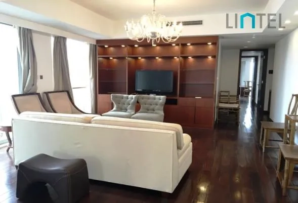 Rm 28C No 2 Chevalier Place