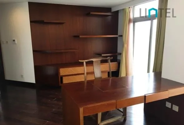 Rm 28C No 2 Chevalier Place(8)