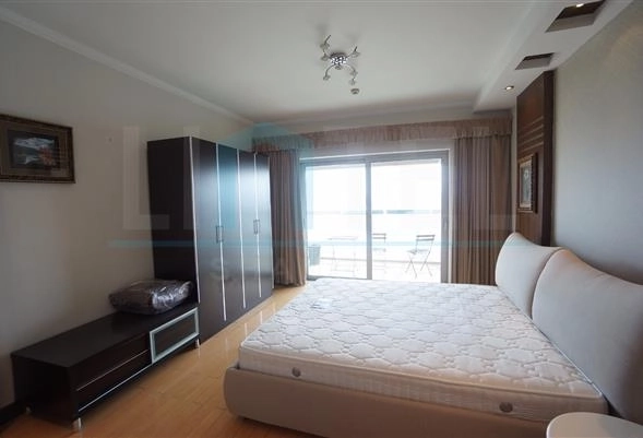 Rm 28D Unit 7 No 1 Shimao Riviera(9)